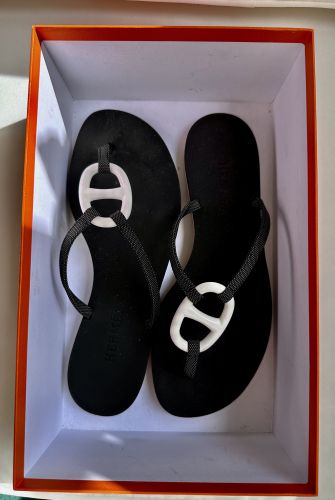 HERMÈS SANDALEN CHAINE D´ANCRE BLACK / WHITE