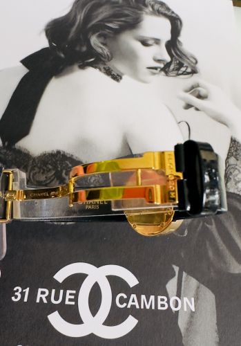 CHANEL PARIS LA RONDE LADY WATCH IN YELLOW GOLD