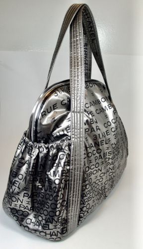 CHANEL BAG SHOPPER IN SILBER WITH CHANEL  LOGO 