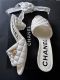 CHANEL MULES SANDALEN IN WEISS