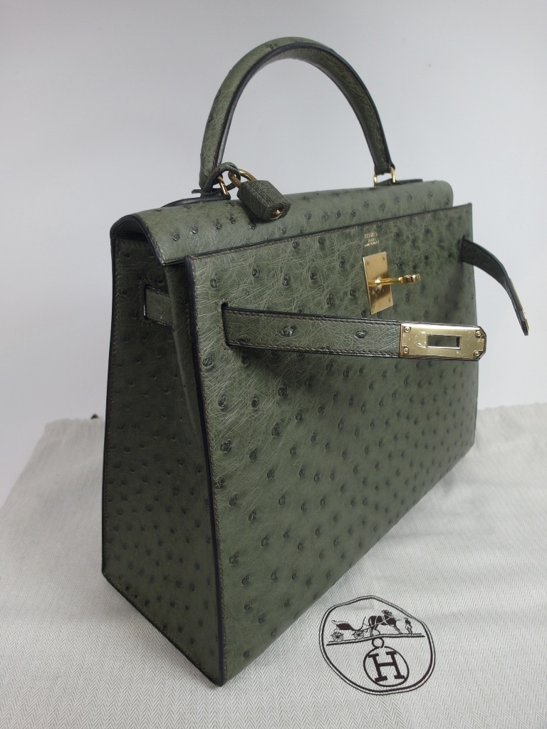Hermès Kelly 32 Vert Olive Ostrich GHW ○ Labellov ○ Buy and Sell